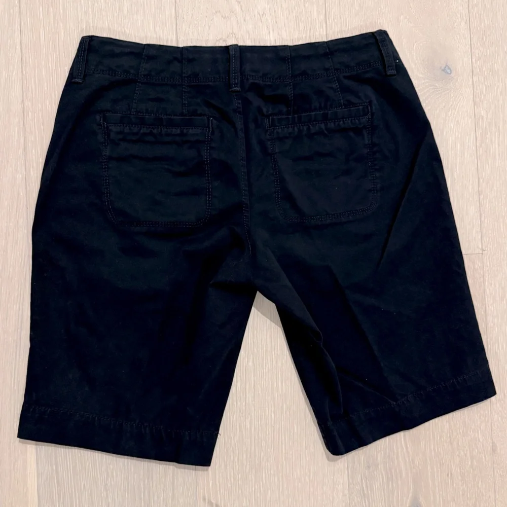Old Navy Perfect Bermuda Shorts
